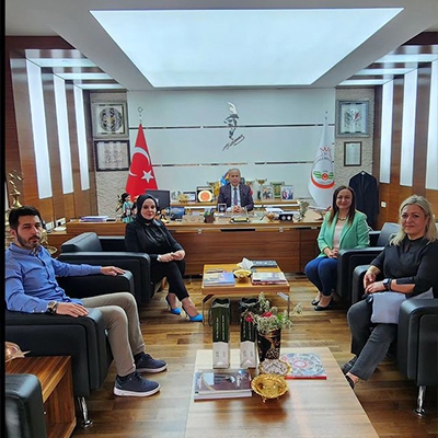 Oğuzeli Belediye Başkanımız Sayın Mehmet Sait Kılıç'ı makamında ziyaret ettik